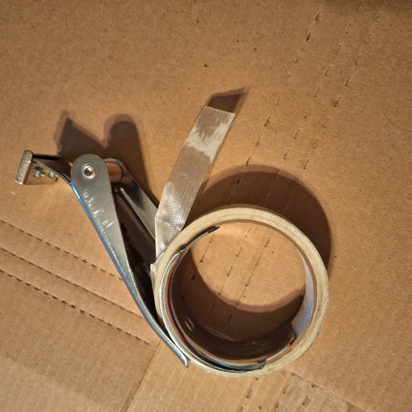 metal tape dispenser - Picture 2 of 4